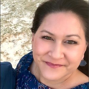 Meet your Posher, Dawn